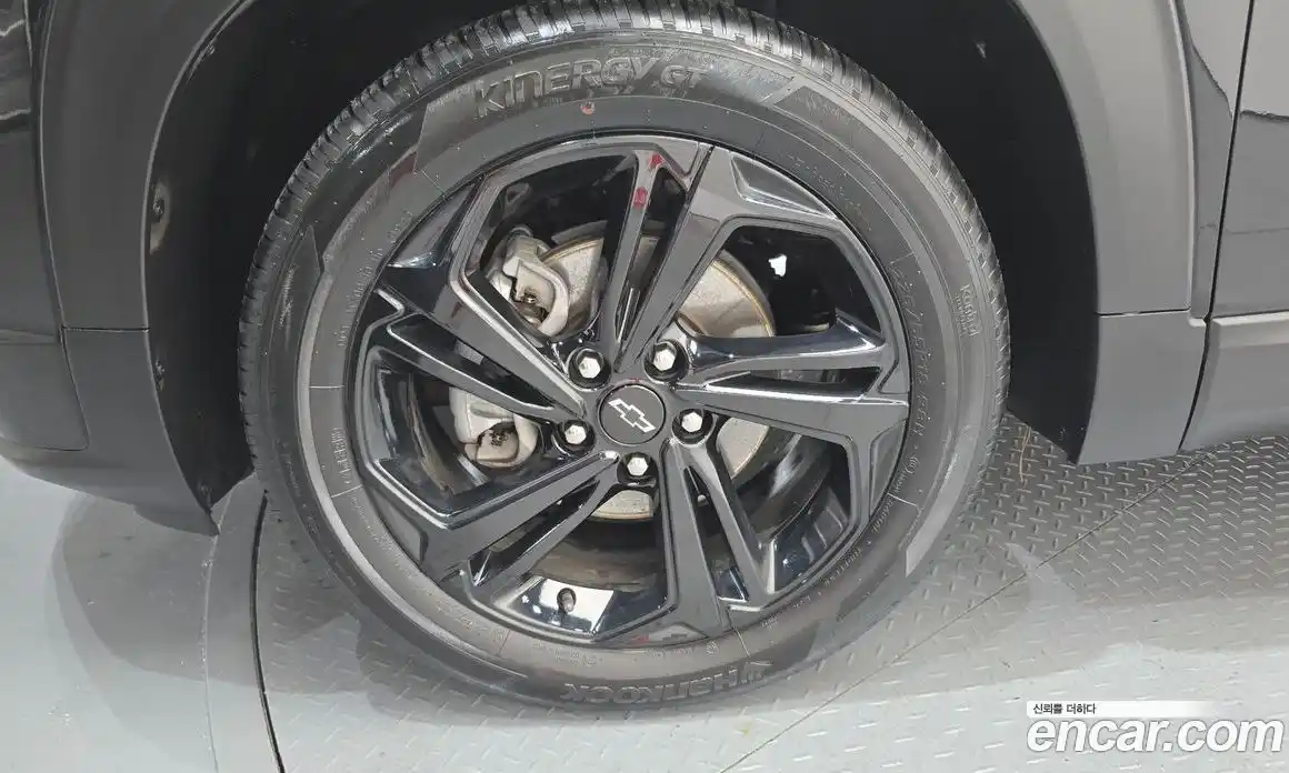 Chevrolet TrailBlazer 2023 1.3 автомат (гидро), фото 5