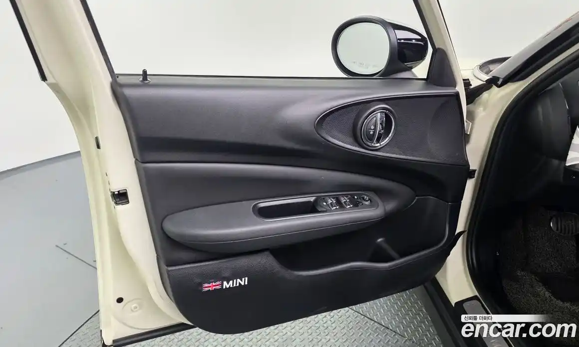 Mini Clubman 2020 2.0 автомат (гидро), фото 13