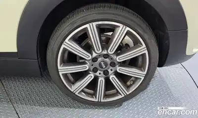 Mini Clubman 2020 2.0 автомат (гидро), миниатюра 6
