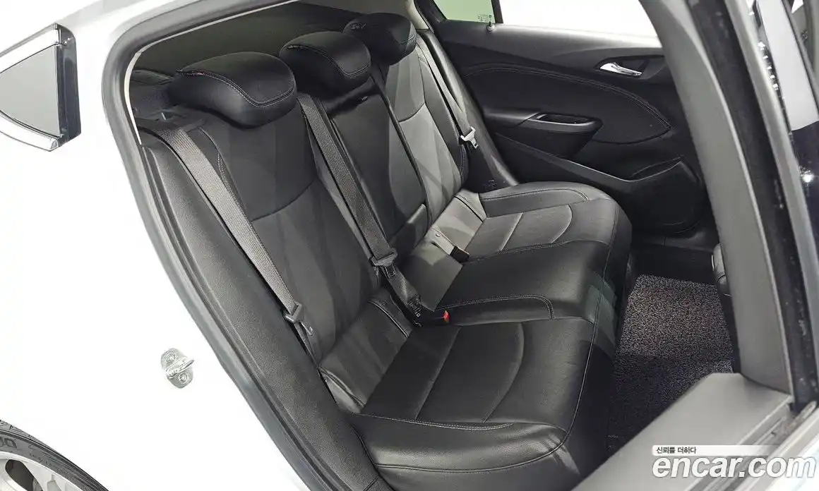Chevrolet Cruze 2017 1.4 автомат (гидро), фото 17