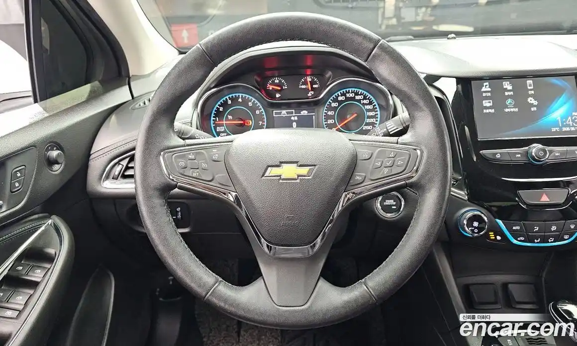Chevrolet Cruze 2017 1.4 автомат (гидро), фото 19