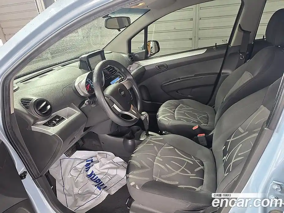 Chevrolet Spark 2015 1.0 автомат (гидро), фото 8