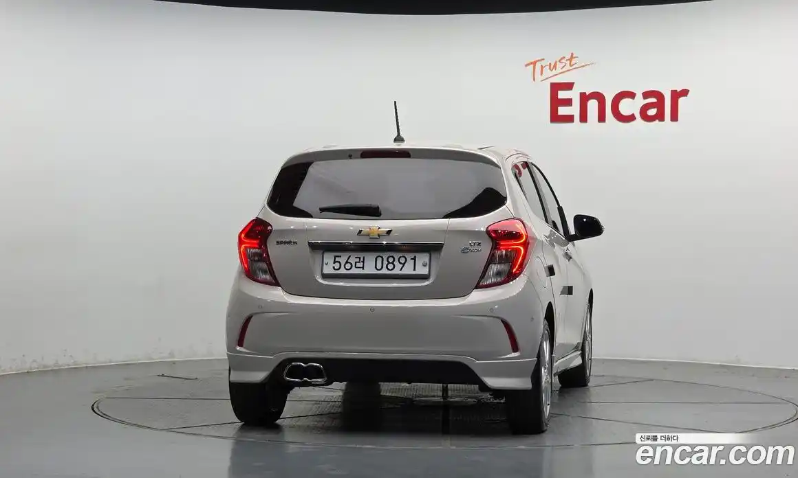 Chevrolet Spark 2016 1.0 автомат (гидро), фото 4