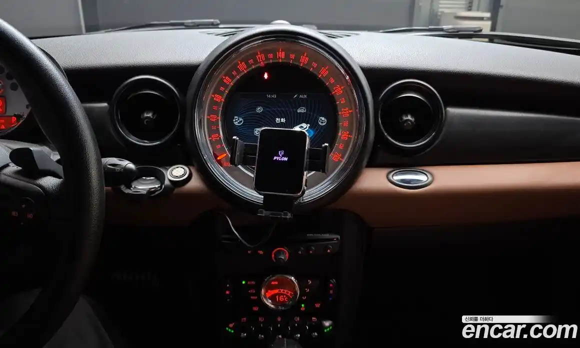 Mini Coupe 2012 1.6 автомат (гидро), фото 18