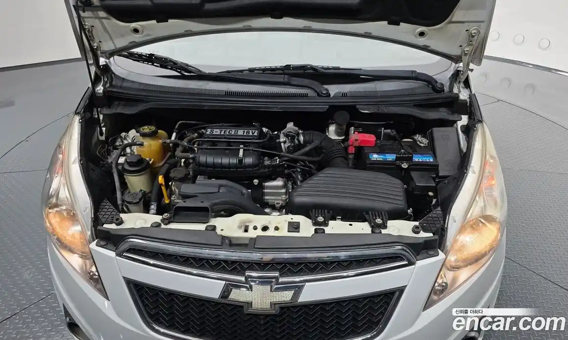 Chevrolet Spark 2012 1.0 автомат (гидро), фото 5