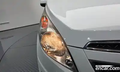 Chevrolet Spark 2012 1.0 автомат (гидро), миниатюра 7