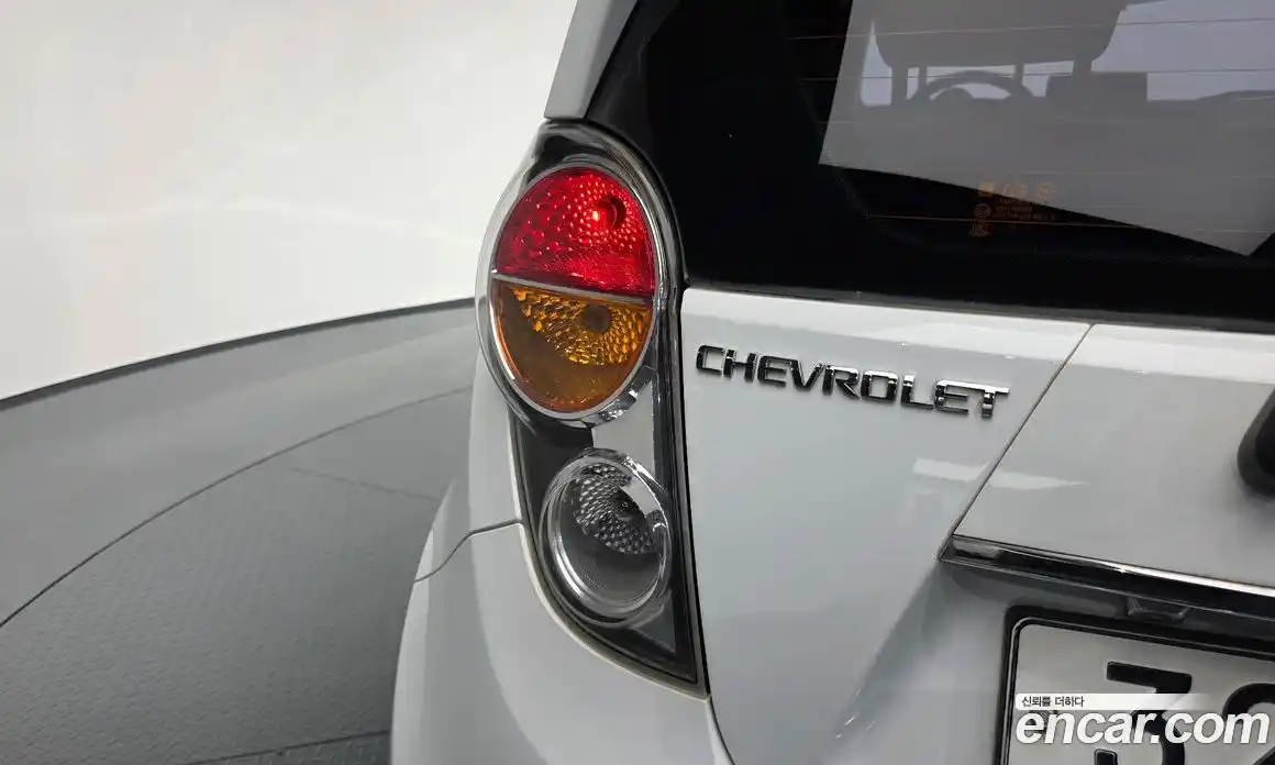 Chevrolet Spark 2012 1.0 автомат (гидро), фото 8