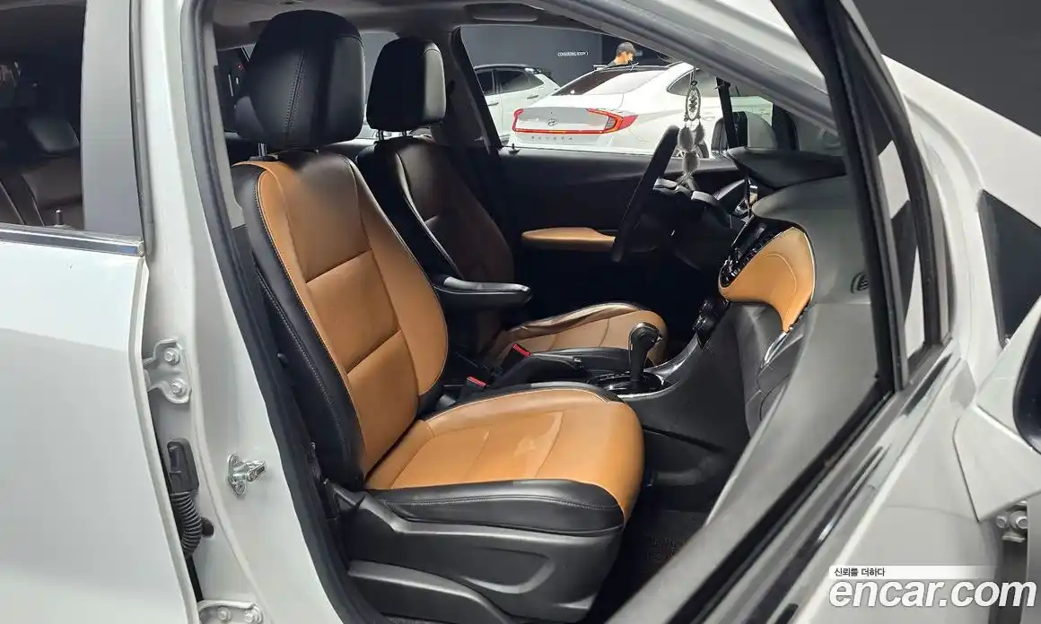 Chevrolet Trax 2016 1.6 автомат (гидро), фото 12