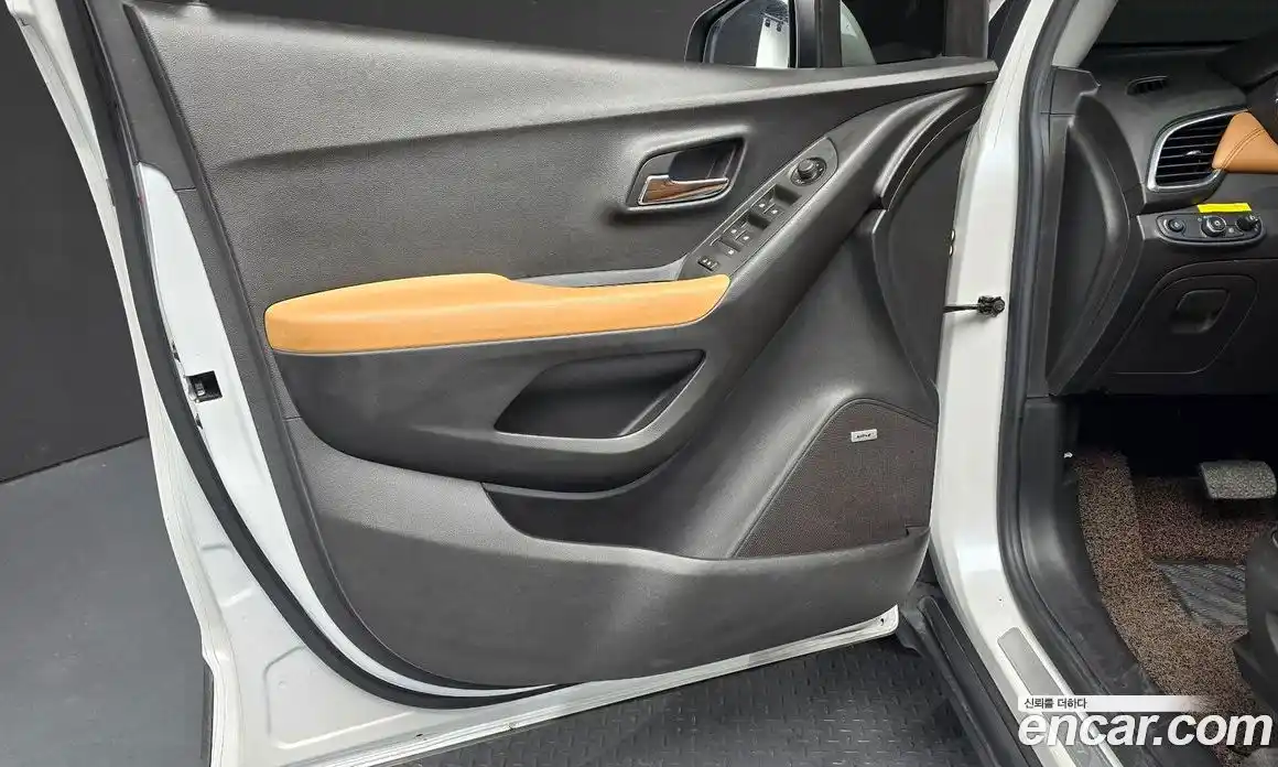 Chevrolet Trax 2016 1.6 автомат (гидро), фото 13