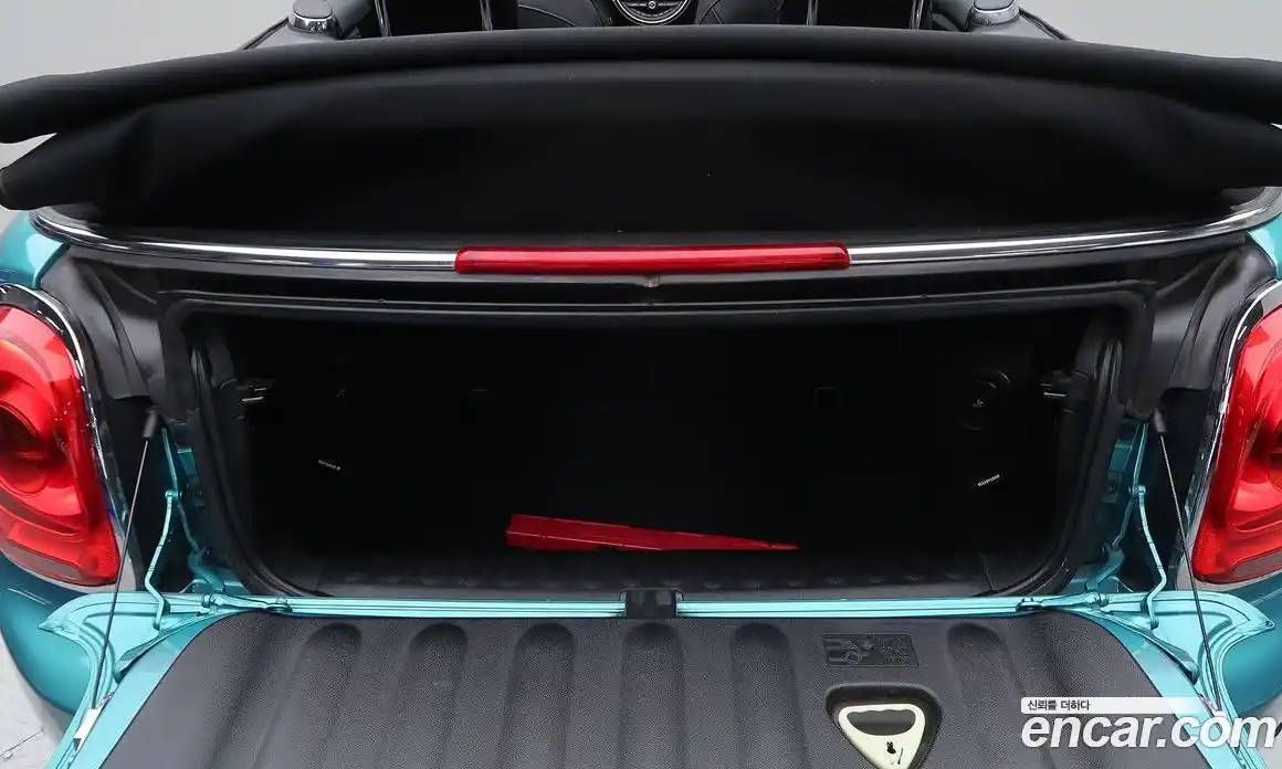 Mini Cooper Convertible 2018 1.5 автомат (гидро), фото 16
