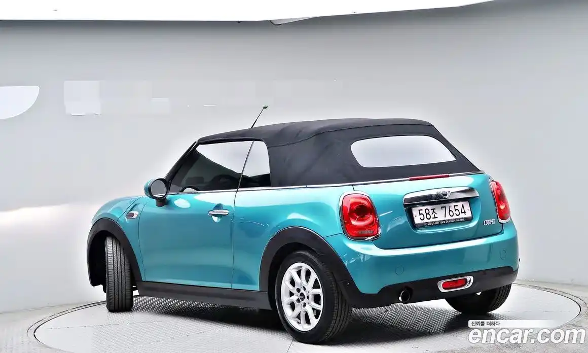 Mini Cooper Convertible 2018 1.5 автомат (гидро), фото 4