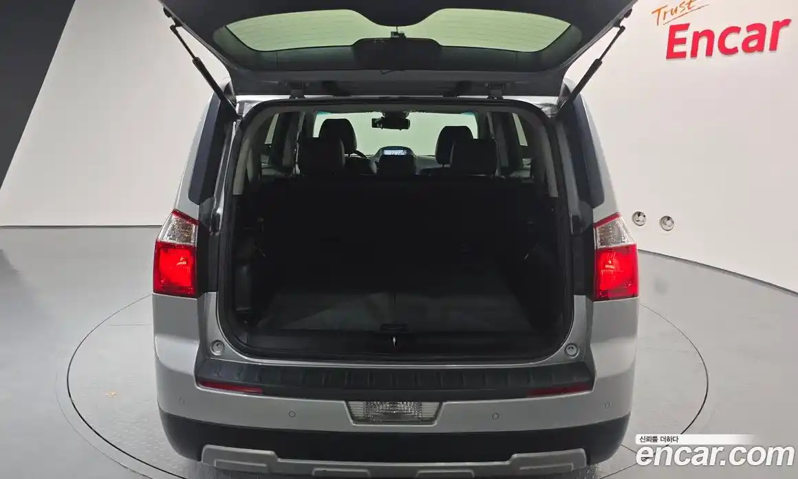Chevrolet Orlando 2013 2.0 автомат (гидро), фото 20
