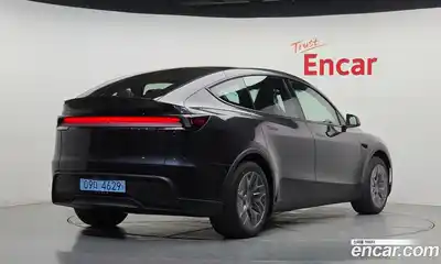 Tesla Model Y 2026 0.2 автомат (гидро), миниатюра 2