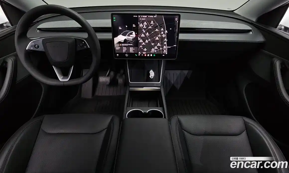 Tesla Model Y 2025 0.2 автомат (гидро), фото 9