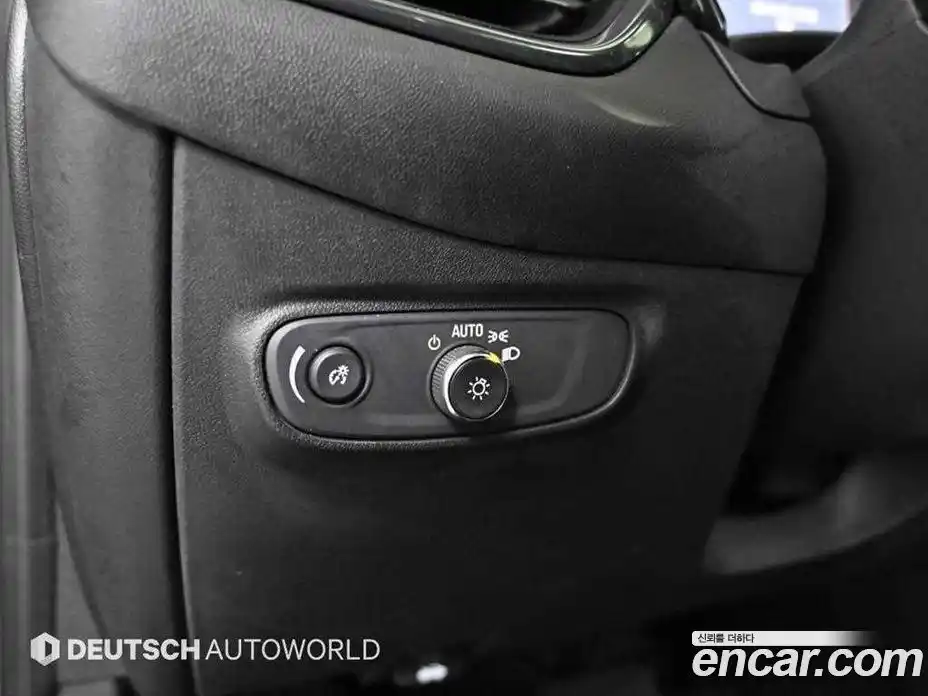 Chevrolet Equinox 2022 1.5 автомат (гидро), фото 17