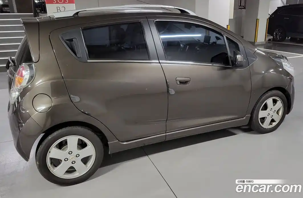 Chevrolet Spark 2011 1.0 механика, фото 2 Chevrolet Spark 2011 1.0 механика, фото 2