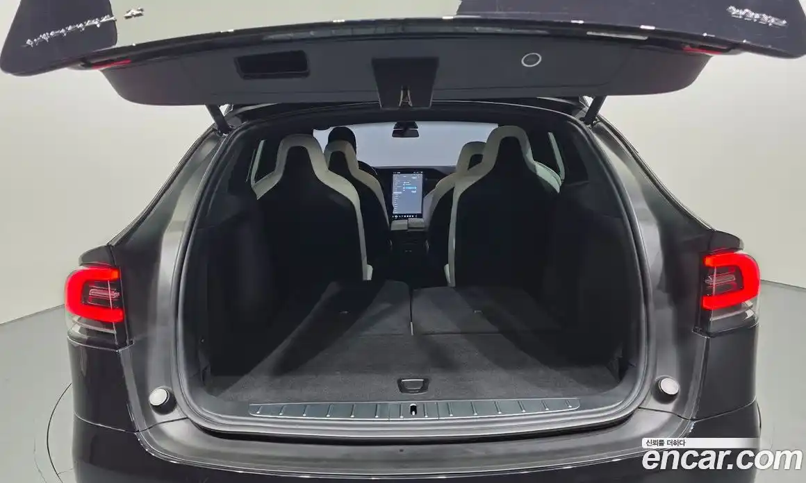 Tesla Model X 2018 0.3 автомат (гидро), фото 22 Tesla Model X 2018 0.3 автомат (гидро), фото 22
