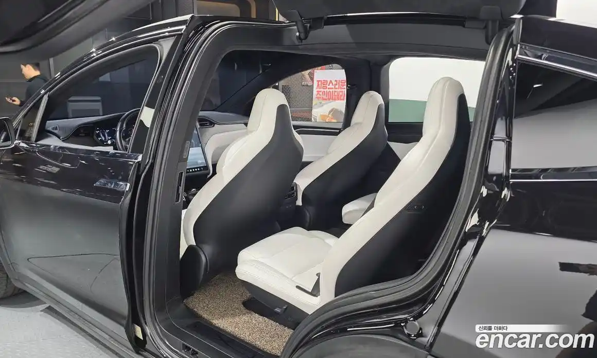 Tesla Model X 2018 0.3 автомат (гидро), фото 23 Tesla Model X 2018 0.3 автомат (гидро), фото 23