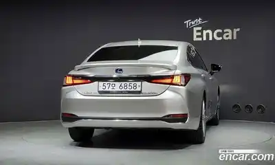 Lexus ES 2019 2.5 автомат (гидро), миниатюра 4 Lexus ES 2019 2.5 автомат (гидро), миниатюра 4