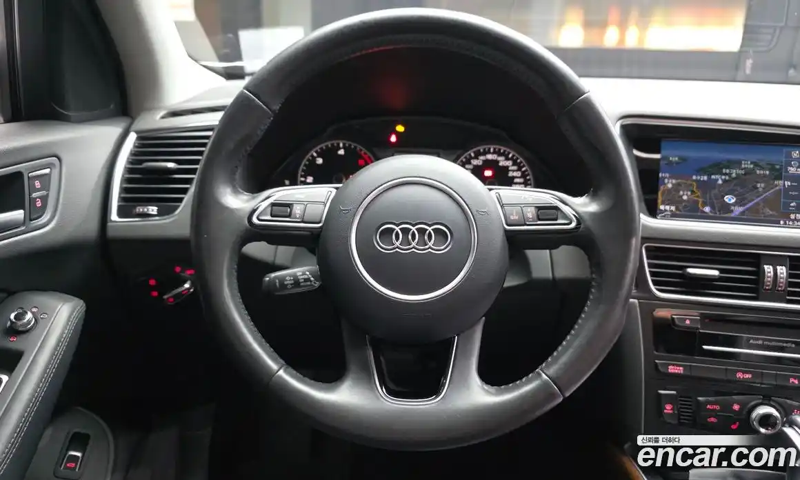Audi Q5 2015 2.0 автомат (гидро), фото 13