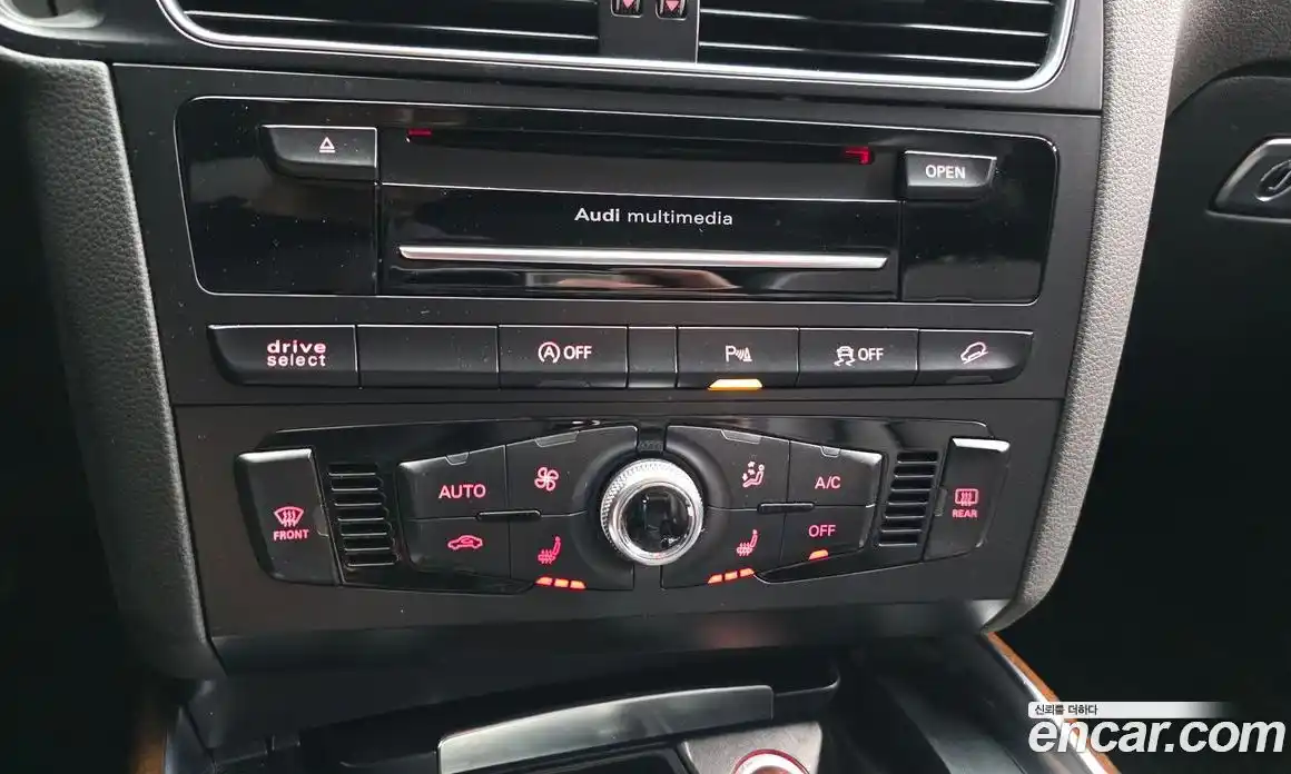 Audi Q5 2015 2.0 автомат (гидро), фото 17