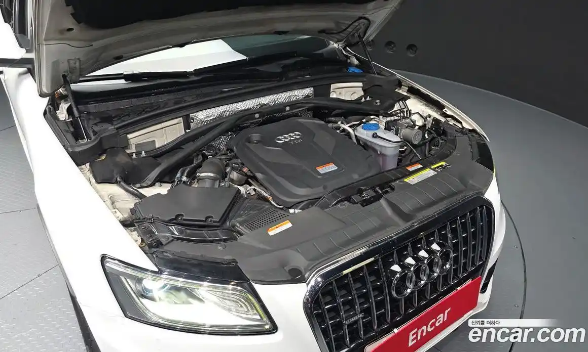 Audi Q5 2015 2.0 автомат (гидро), фото 6