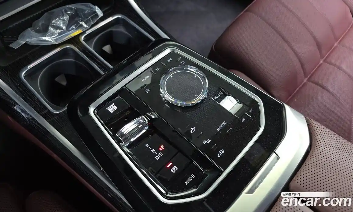 BMW 7 серия 2025 3.0 автомат (гидро), фото 12