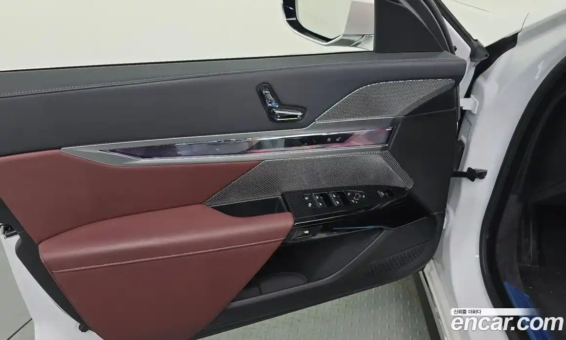 BMW 7 серия 2025 3.0 автомат (гидро), фото 14