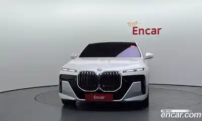 BMW 7 серия 2025 3.0 автомат (гидро), миниатюра 3