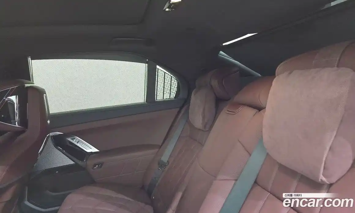 BMW 7 серия 2025 3.0 автомат (гидро), фото 38