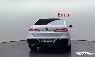 BMW 7 серия 2025 3.0 автомат (гидро), миниатюра 4