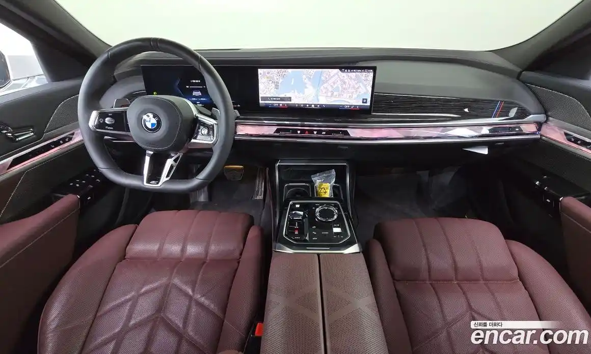 BMW 7 серия 2025 3.0 автомат (гидро), фото 10