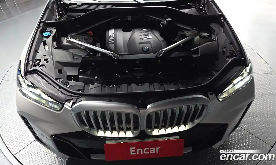BMW X5 2025 3.0 автомат (гидро), фото 6