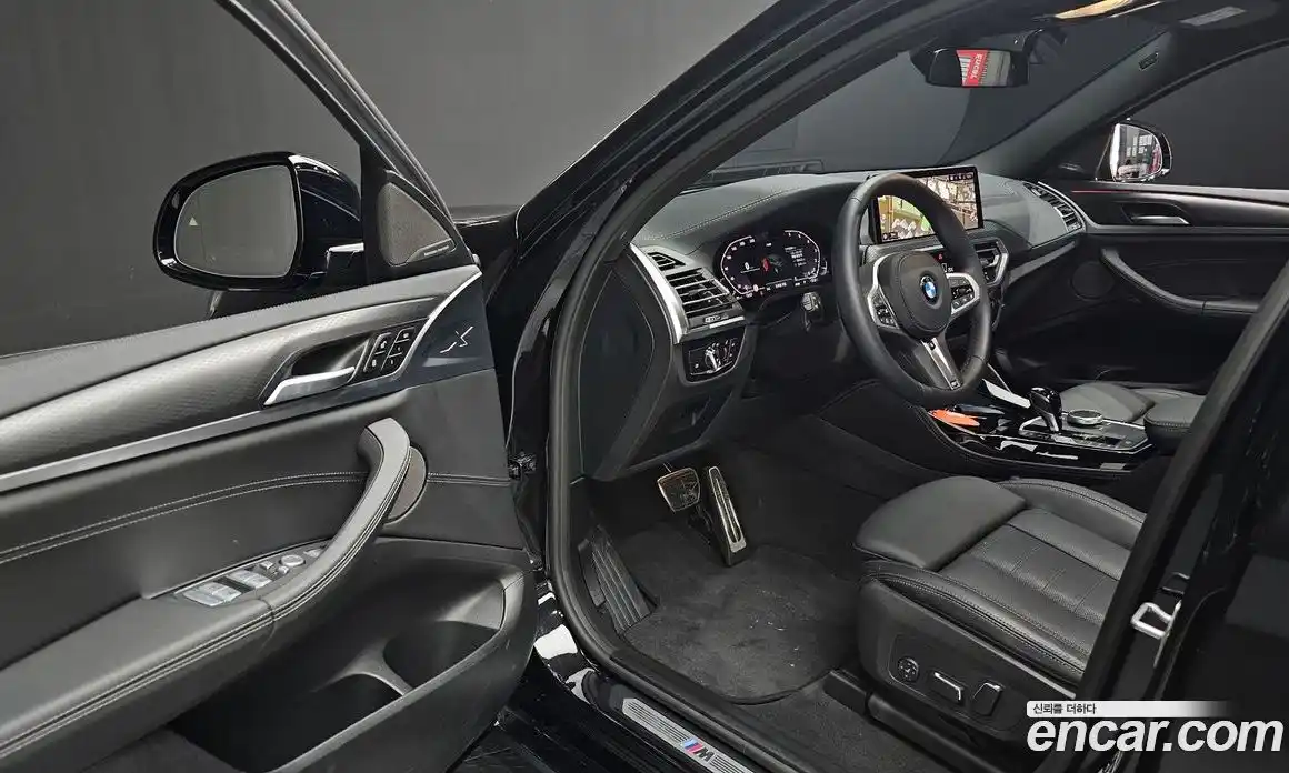 BMW X4 2025 2.0 автомат (гидро), фото 17