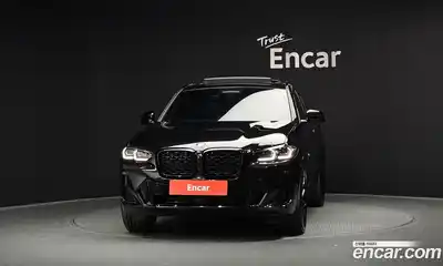 BMW X4 2025 2.0 автомат (гидро), миниатюра 3