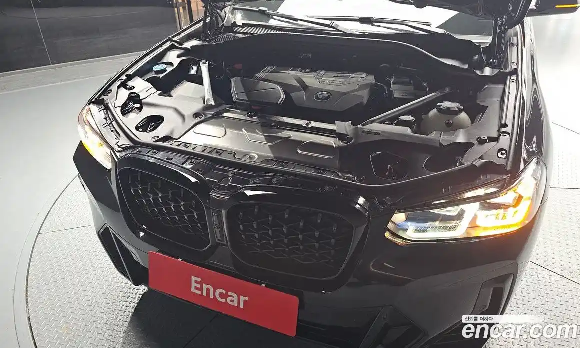 BMW X4 2025 2.0 автомат (гидро), фото 6