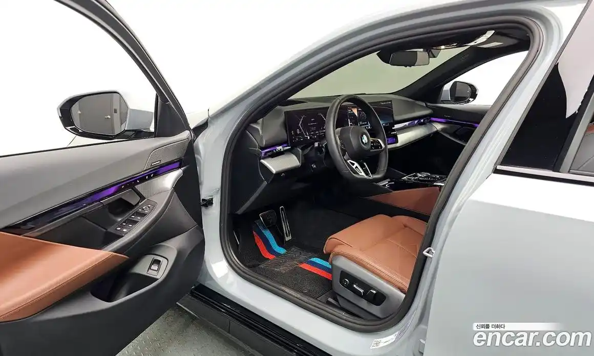 BMW 5 серия 2025 2.0 автомат (гидро), фото 13