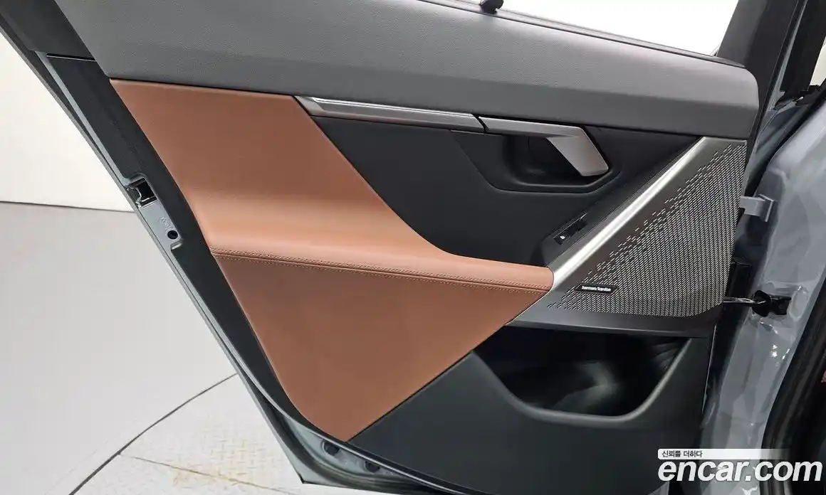 BMW 5 серия 2025 2.0 автомат (гидро), фото 25