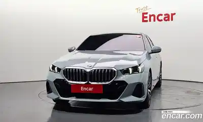 BMW 5 серия 2025 2.0 автомат (гидро), миниатюра 3