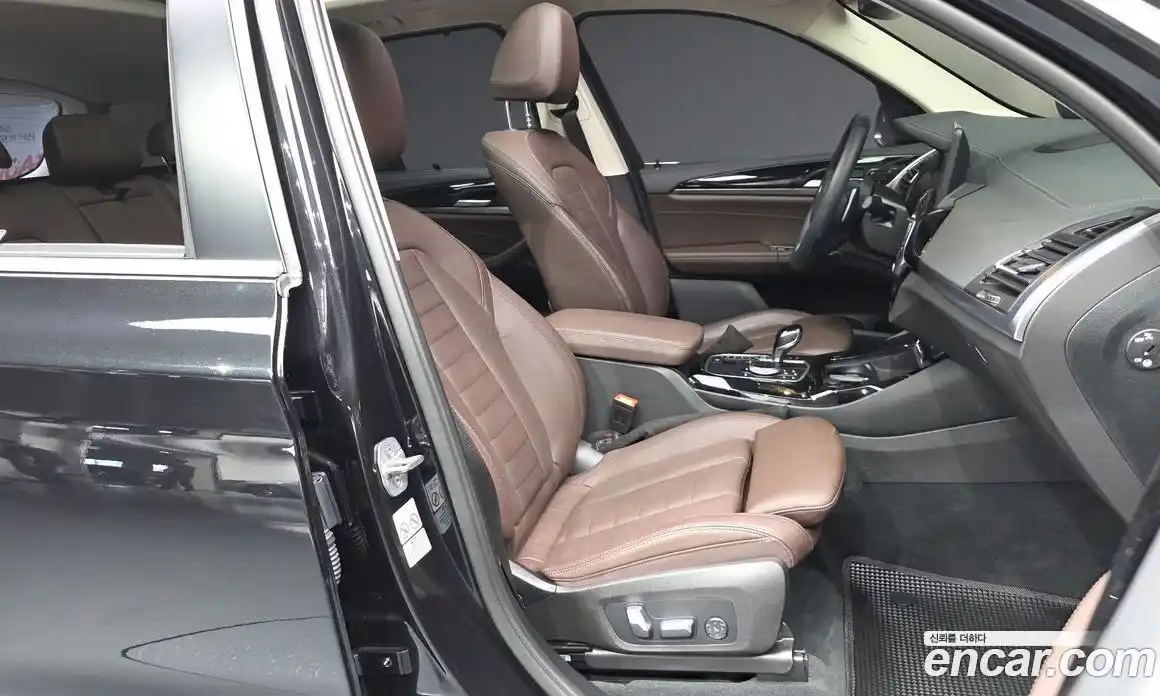 BMW X3 2023 2.0 автомат (гидро), фото 11