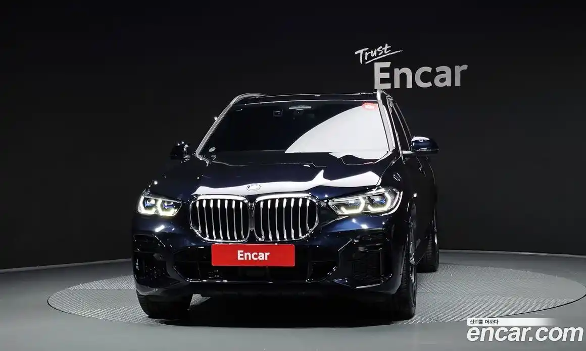BMW X5 2023 3.0 автомат (гидро), фото 3