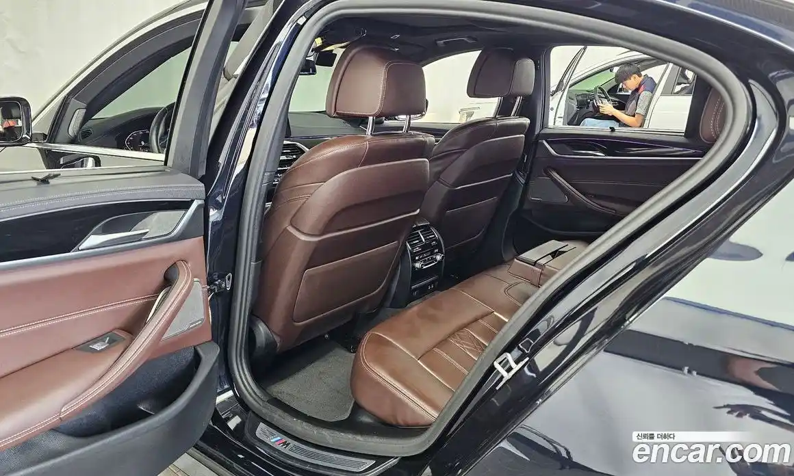 BMW 5 серия 2022 2.0 автомат (гидро), фото 16