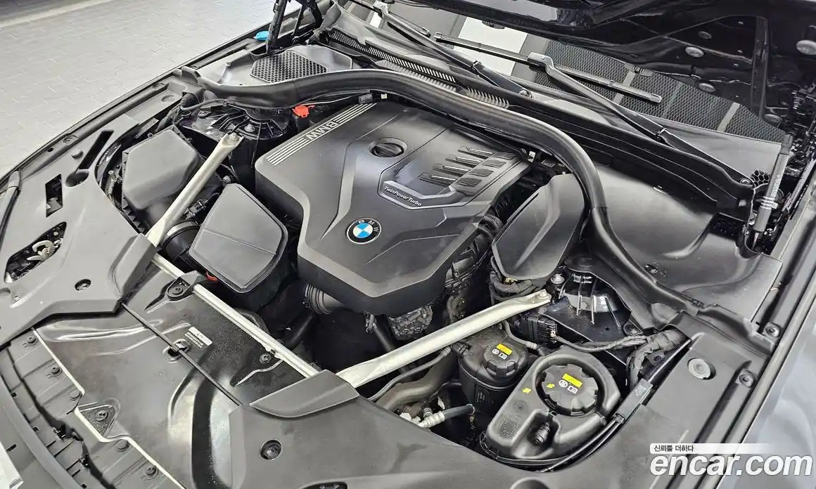 BMW 5 серия 2022 2.0 автомат (гидро), фото 6