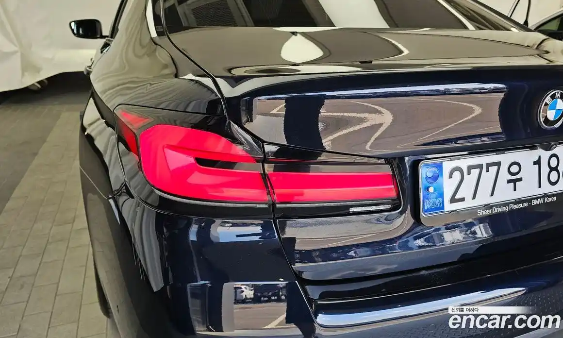BMW 5 серия 2022 2.0 автомат (гидро), фото 9