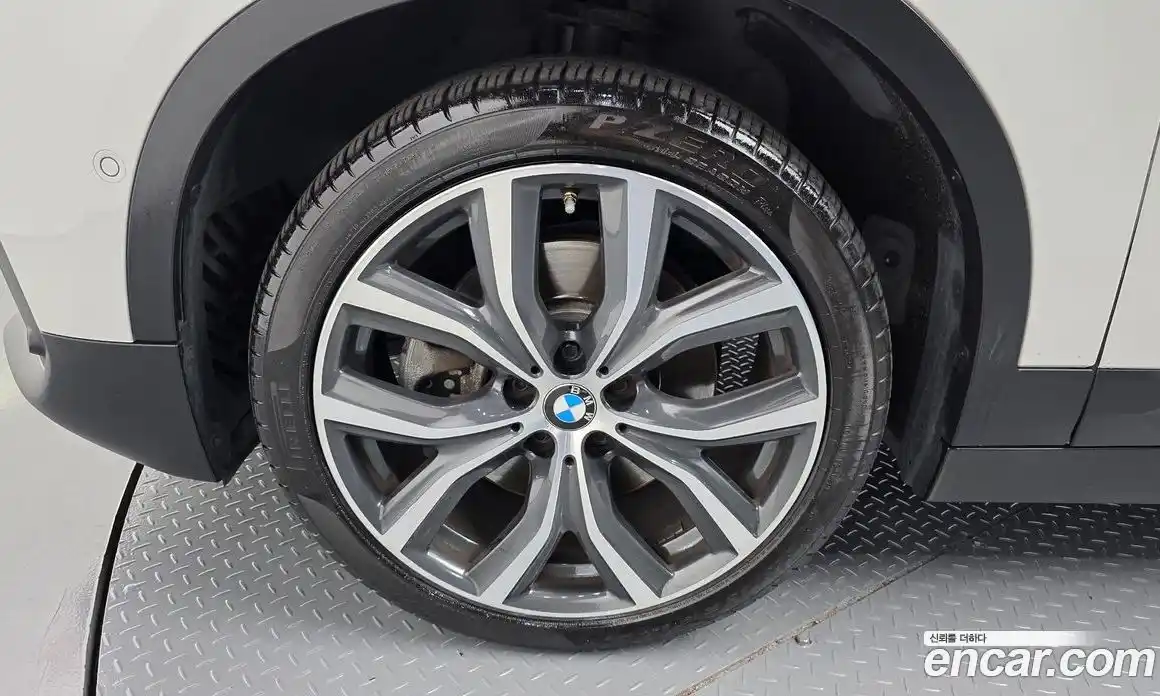 BMW X2 2019 2.0 автомат (гидро), фото 5