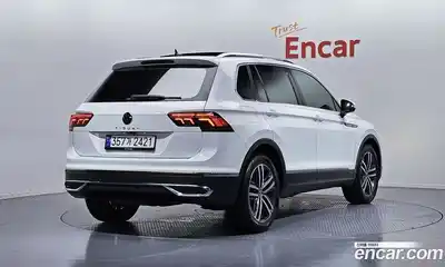 Volkswagen Tiguan 2022 2.0 автомат (гидро), миниатюра 2