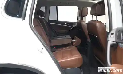 Volkswagen Tiguan 2014 2.0 автомат (гидро), миниатюра 11
