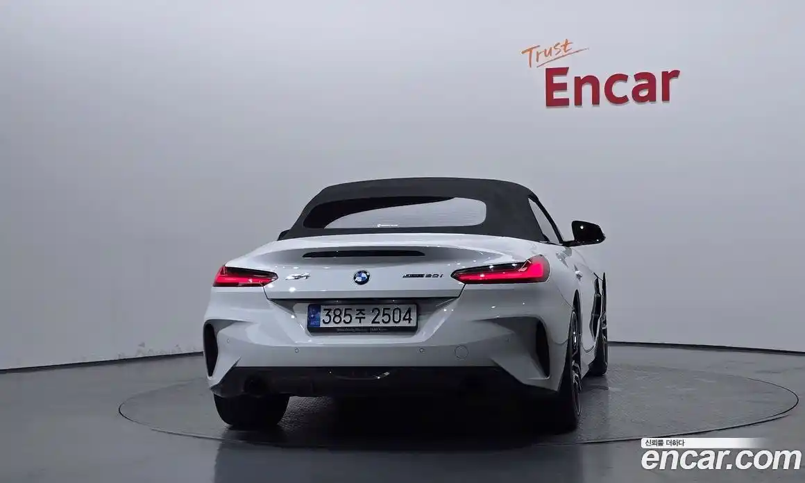 BMW Z4 2022 2.0 автомат (гидро), фото 4