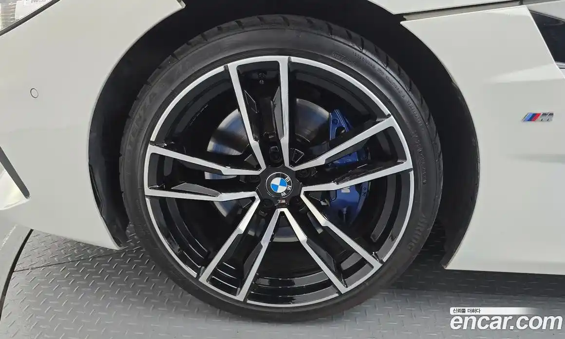 BMW Z4 2022 2.0 автомат (гидро), фото 7