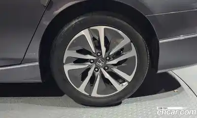 Honda Accord 2018 2.0 автомат (гидро), миниатюра 7